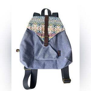 Douguyan Blue Canvas Print Flap Backpack